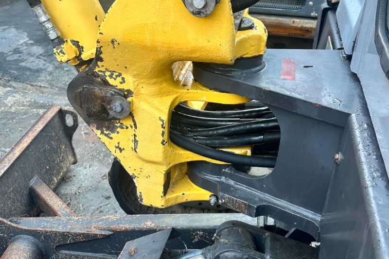 OmecoHub - Immagine NEW HOLLAND E50.2-SR